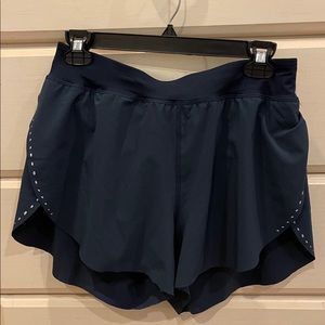 Lululemon find your pace shorts in navy